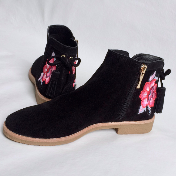 SOLD || Kate Spade || NEW Black Bellville Boot - Picture 8 of 8